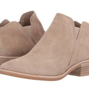 Dolce Vita Tay Suede Ankle Booties